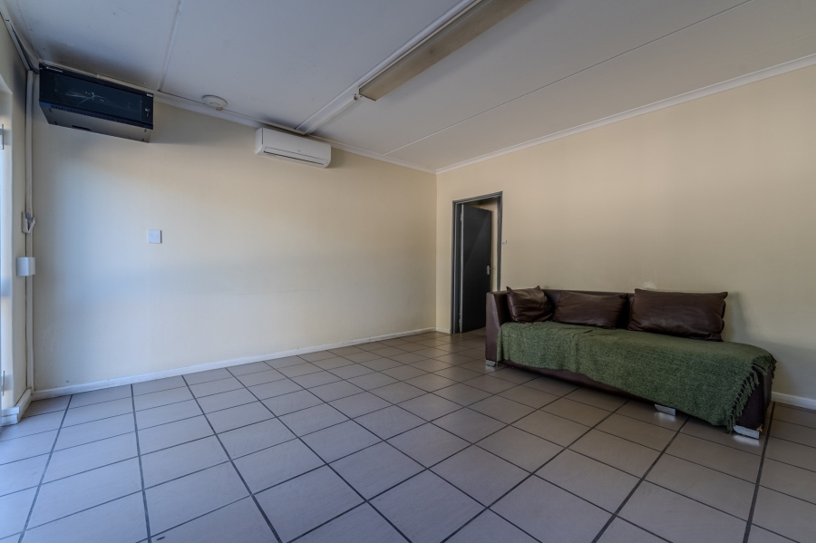 Commercial Property for Sale in Dal Josafat Western Cape
